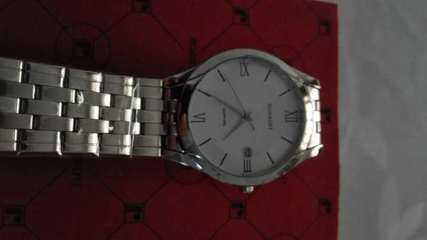 羅西尼雅尊商務R5457W01D 精致設計，靜享精準時光